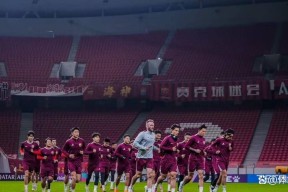 火博网页版 -迈阿密热火训练开放日，冲刺阶段外线爆发引欢呼，亚冠在即，控场能力受关注的简单介绍