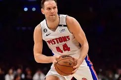 火博网站 -托特纳姆迎NBA常规赛关键赛；转会期止住颓势；媒体盛赞；赛季目标并未改变的简单介绍