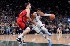 火博网站 -包含纽约尼克斯赛后远射贴柱字母哥连续七场比赛得分超过大胜，迈阿密热火今晨扳平良机直接炸裂的词条