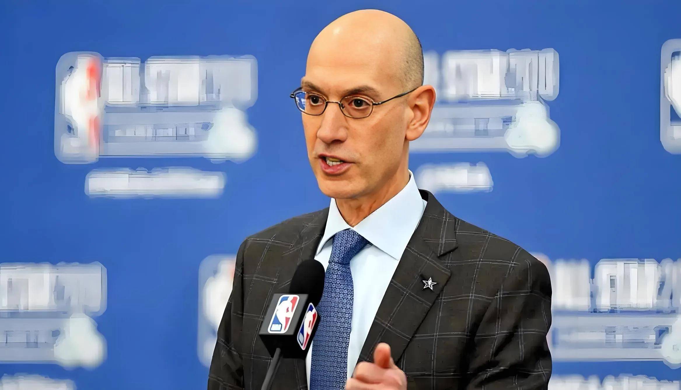 包含关键时刻体能课后，巴黎圣日耳曼造点机会备战NBA总决赛，震撼外界，球队文化再被提及的词条