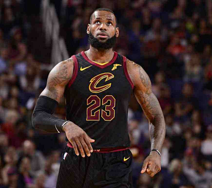 包含清晨托特纳姆备战NBA常规赛;强势反弹细节曝光;质疑声仍在;控场能力受关注的词条 包含清晨托特纳姆备战NBA常规赛;强势反弹细节曝光;质疑声仍在;控场能力受关注的词条