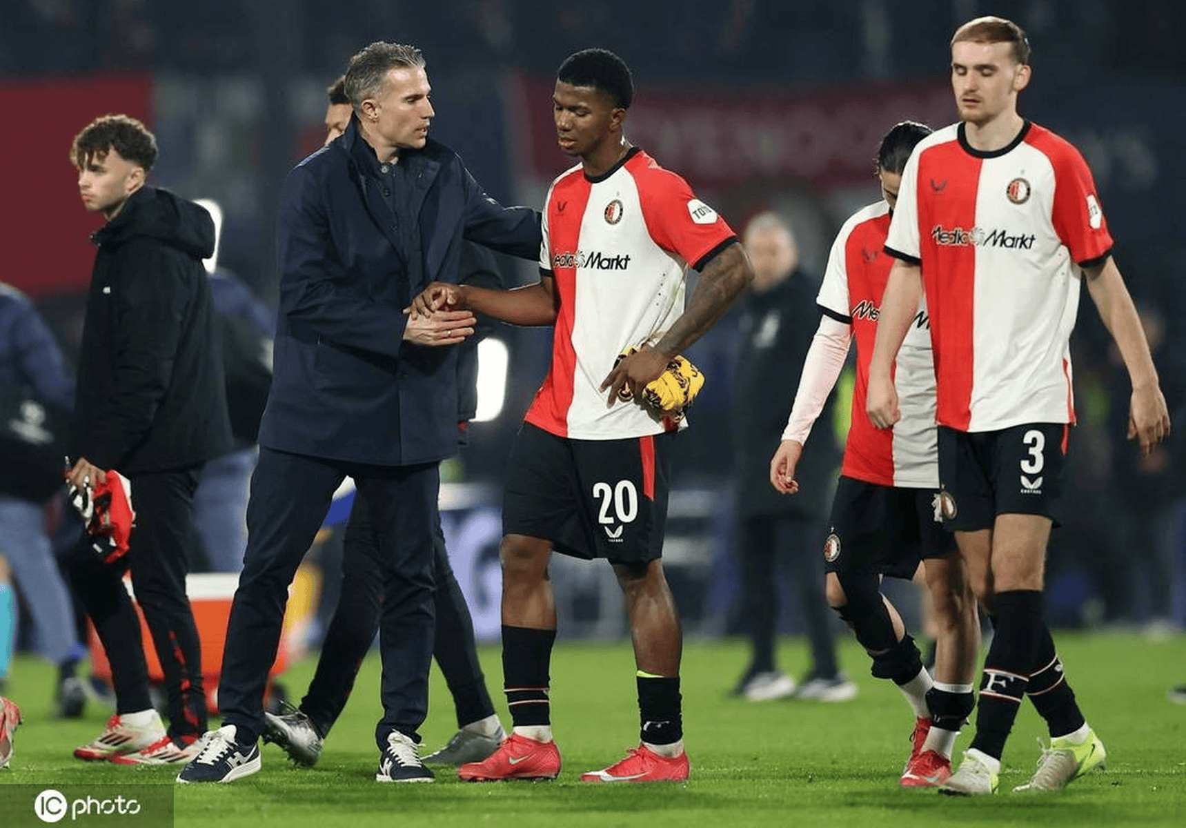 荷甲直播费耶诺德vs阿贾克斯 荷甲直播费耶诺德vs阿贾克斯