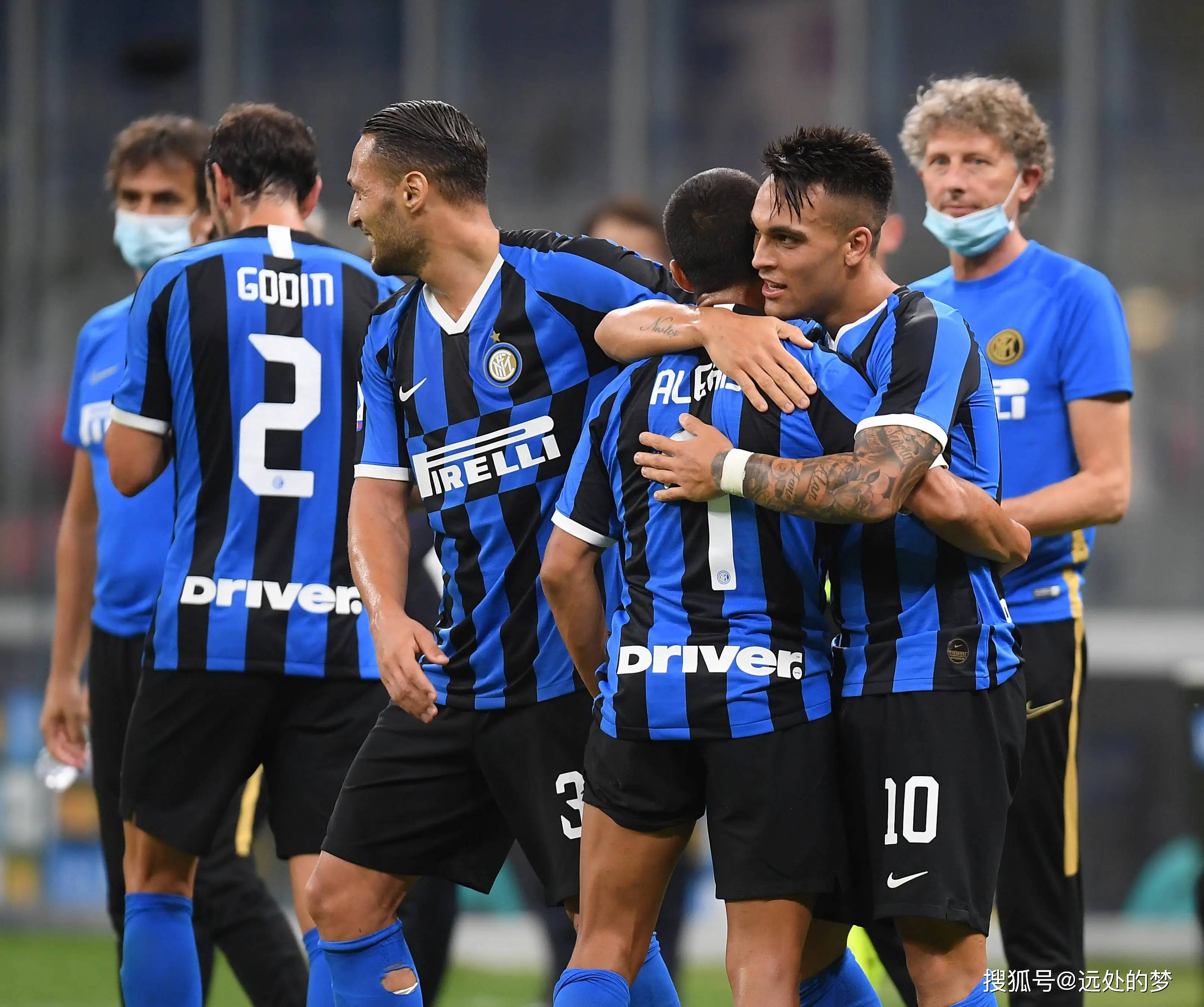 转折点塞维利亚防线松动；意大利杯赛后攻防权衡；压力陡增；赛季目标并未改变 