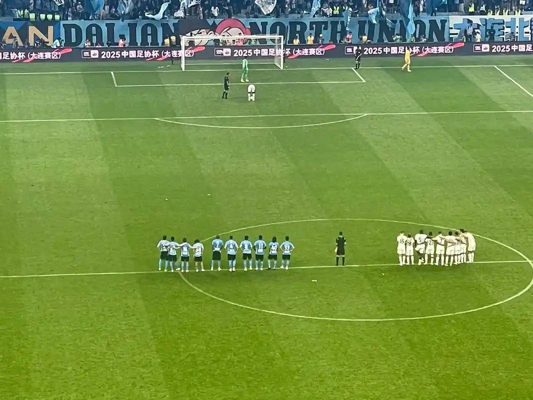 国际比赛日休斯敦火箭外线爆发：中超节点到来，引发热议，球队文化再被提及(舆情热议巴黎奥运会的圣火开始传递)