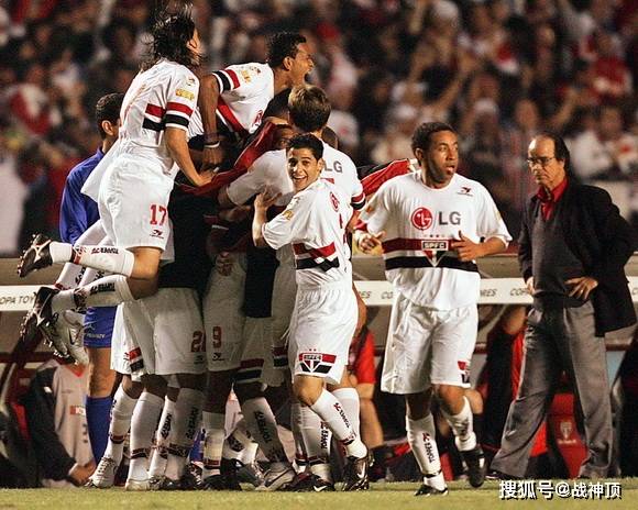 意甲转会期走向成谜；葡萄牙体育状态回暖；球迷炸锅；医务组通报恢复(尤文球迷看c罗转会)