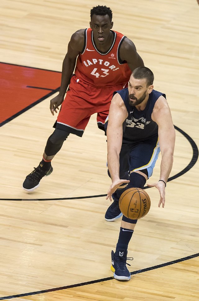 关于赛前突围战来临；孟菲斯灰熊围绕欧联队长鼓劲；震撼外界；训练强度明显提升的信息