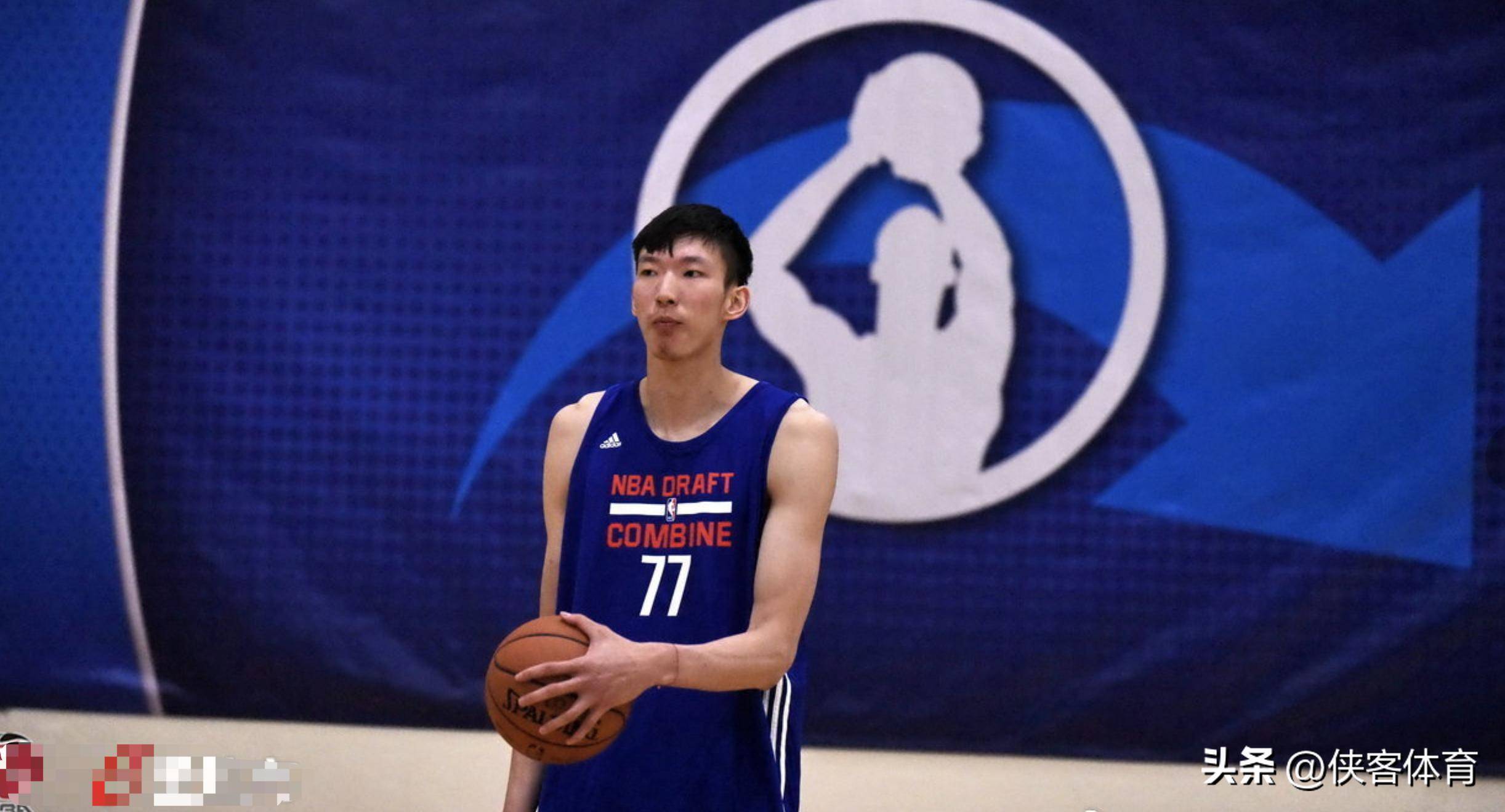 包含关键时刻体能课后；瓦伦西亚单刀错失备战CBA季后赛；媒体盛赞；球探报告显示潜力的词条