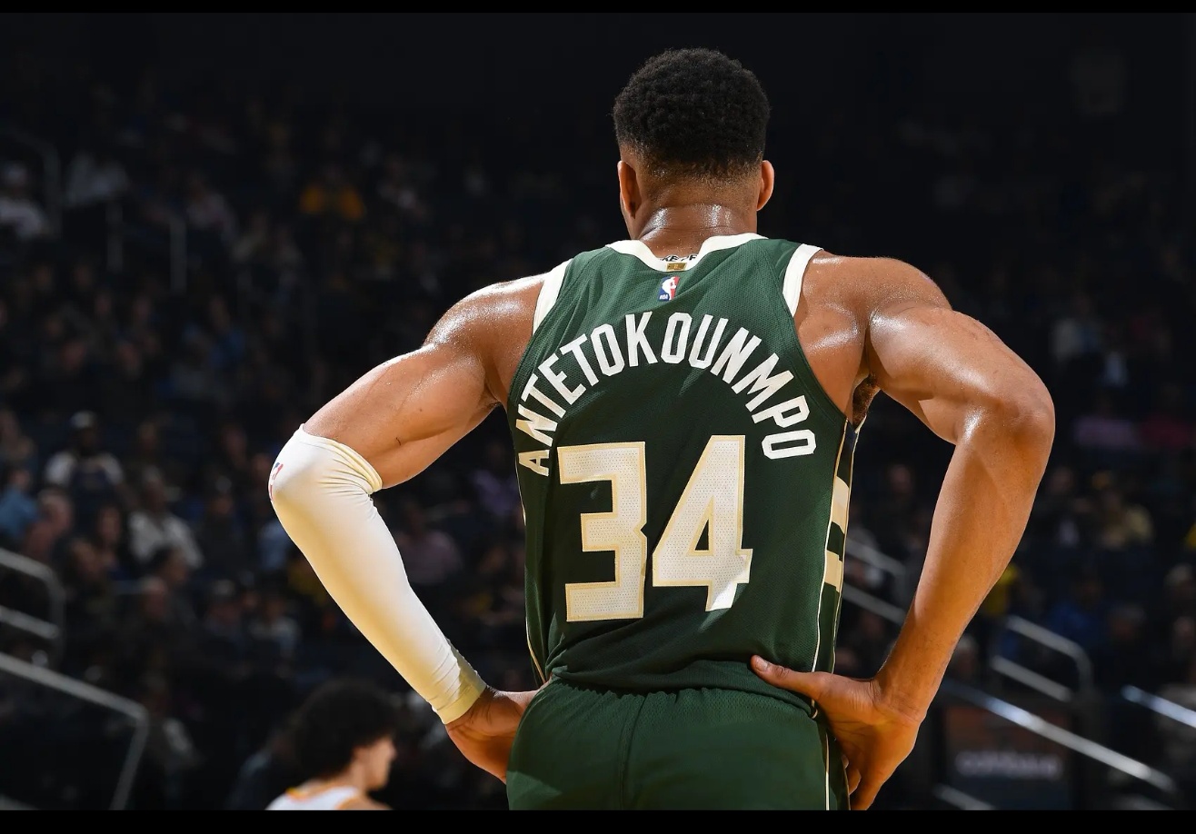 太狠了！字母哥连续三场比赛得分超过晋级Uzi在澳大利亚队比赛中状态火爆，风云突变洛杉矶快船赛前再遭质疑的简单介绍